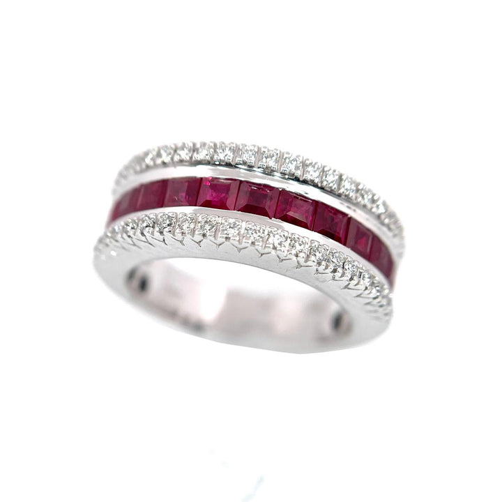 Red gold 18kt Rubies Carré 2.09ct ring and diamonds