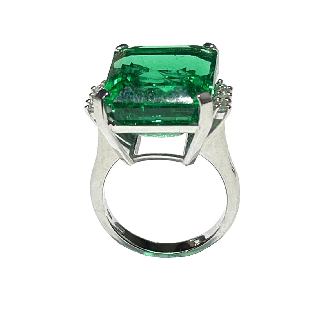 Synthetic Emerald ring with 18kt white gold diamonds 0149A