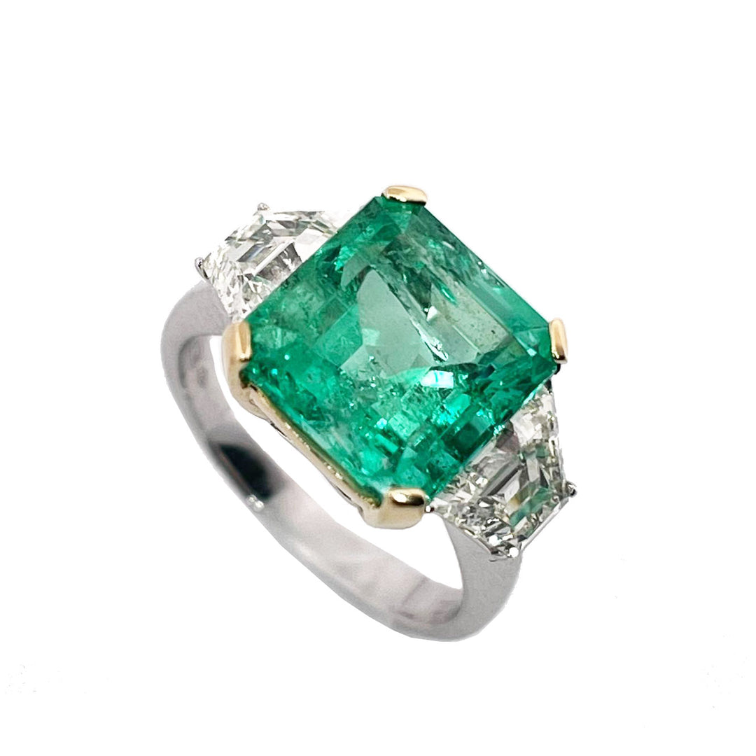 Zydo ring 18kt white gold emerald diamonds 0002AG