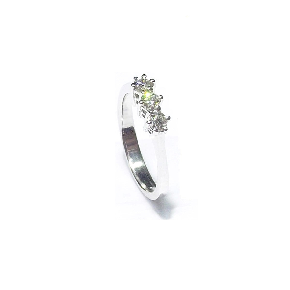 Moda G anello trilogy oro bianco 18kt 3,60g diamanti 0,29ct colore G purezza VS 0012FT - Gioielleria Capodagli