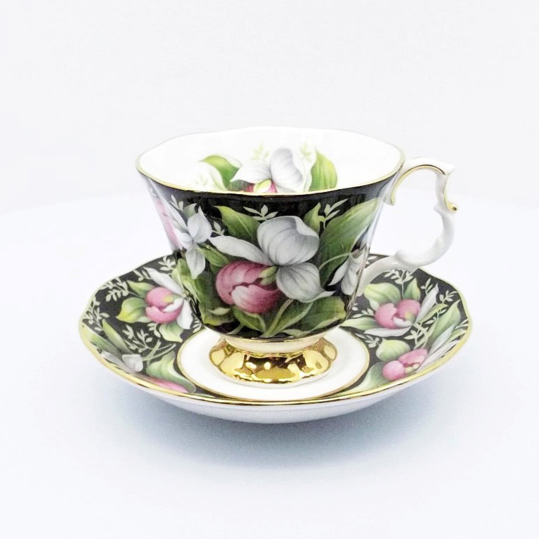 Royal Albert tazza da té Lady Slipper porcellana inglese decori smalto finiture oro fiore A-S885-5 - Gioielleria Capodagli