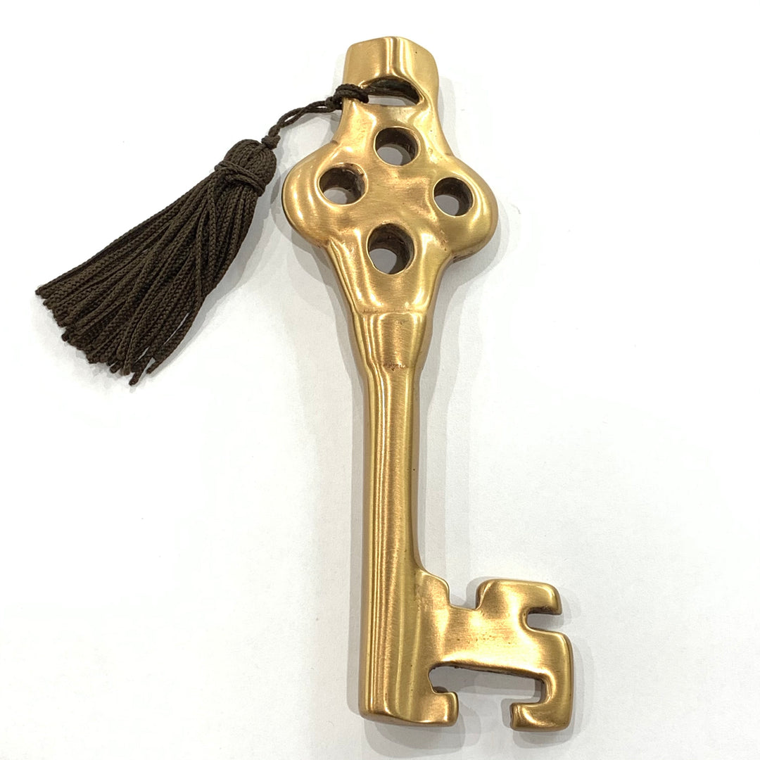 Masini chiave del Millennio grande bronzo 8.03.0900 - Gioielleria Capodagli