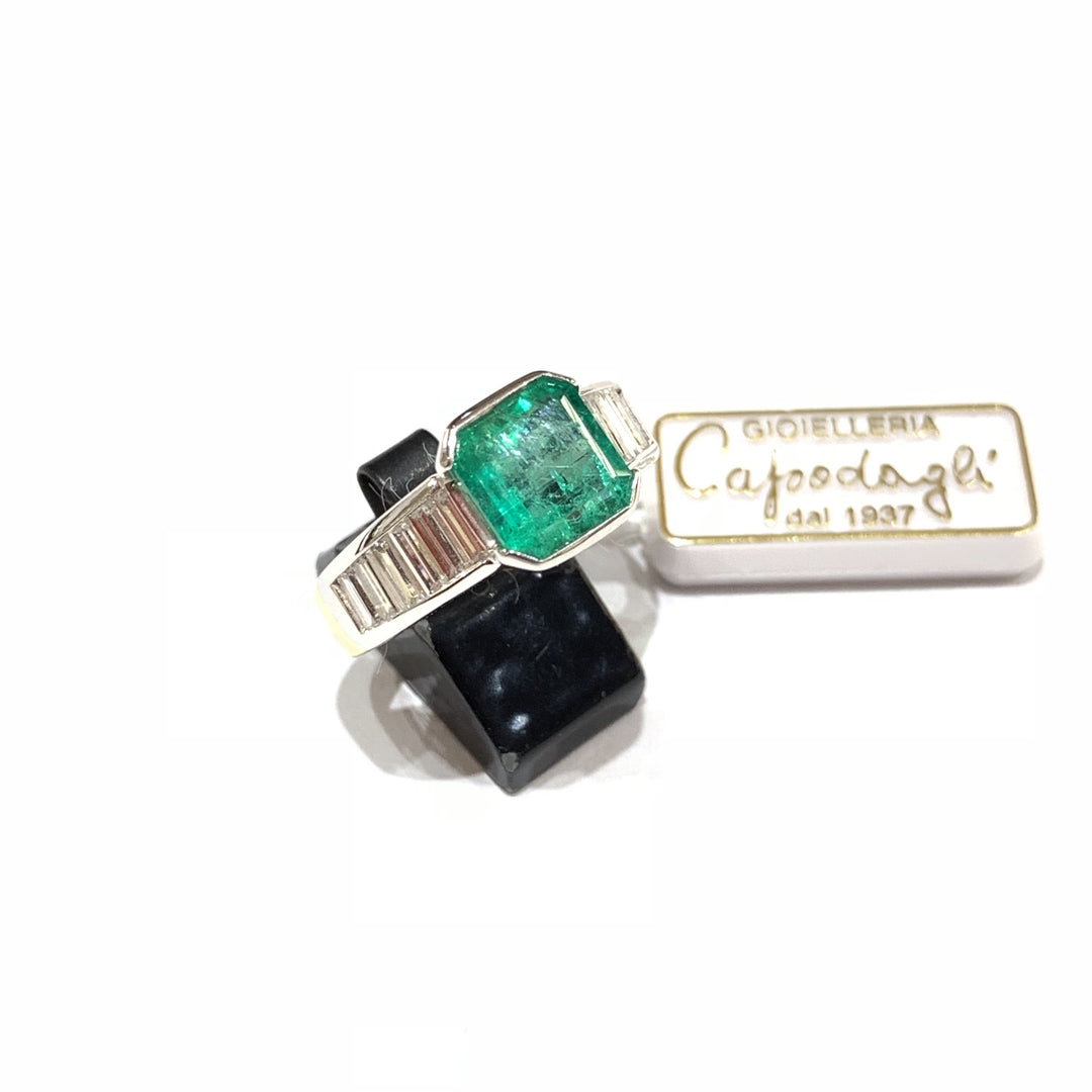 Davite & Delucchi anello oro 18kt smeraldo 2,14ct diamanti Baguette - Gioielleria Capodagli