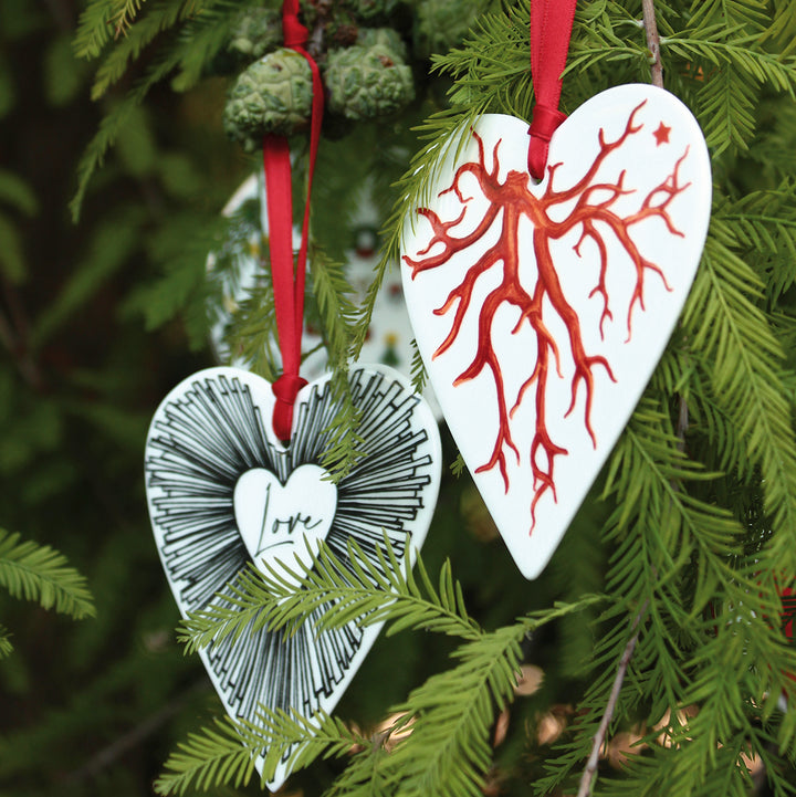 Taitù decorazione cuore Love 8,5x10cm porcellana Fine Bone China 12-6-22-D - Gioielleria Capodagli